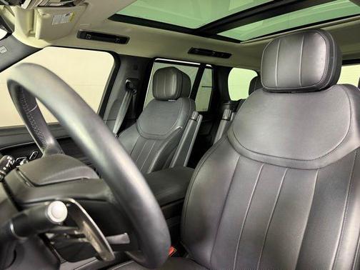 2024 Land Rover Range Rover P530 SE
