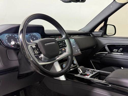 2023 Land Rover Range Rover P400 SE