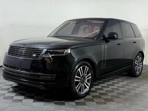 2023 Land Rover Range Rover P530 SE