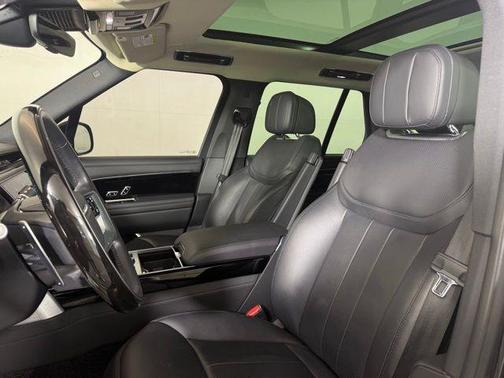 2023 Land Rover Range Rover P530 SE