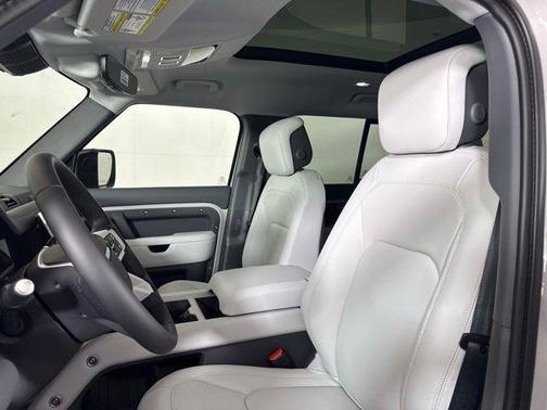 2026 Land Rover Defender S
