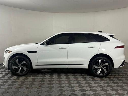 2025 Jaguar F-PACE P400 R-Dynamic S