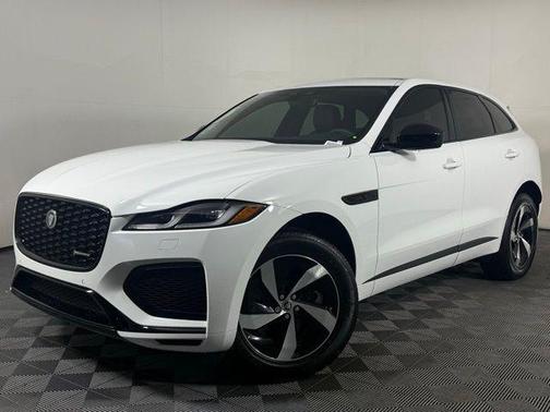 2025 Jaguar F-PACE P400 R-Dynamic S