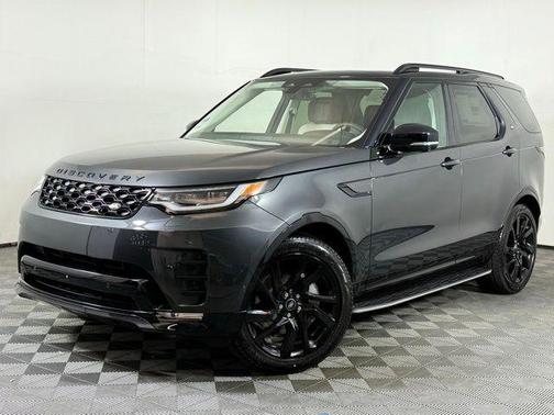 2025 Land Rover Discovery P300 Dynamic SE