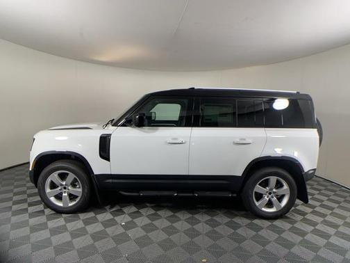 2025 Land Rover Defender P300