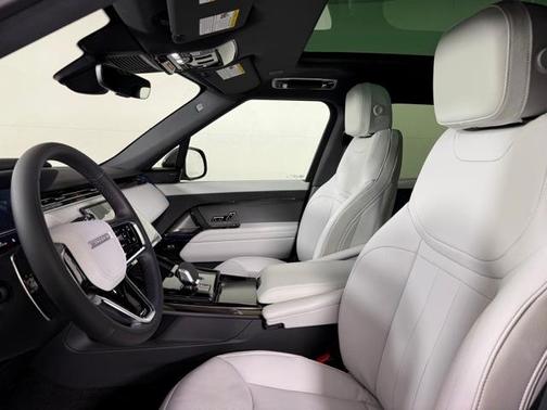 2025 Land Rover Range Rover Sport P360 S