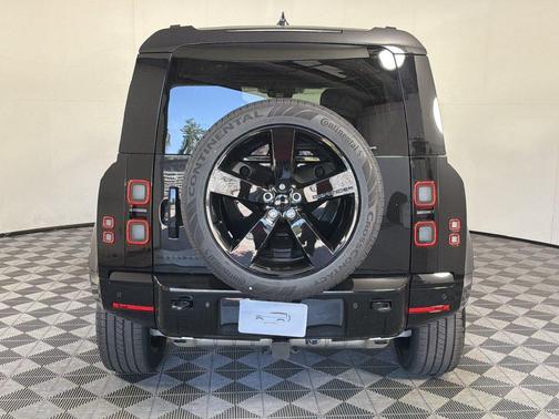 Santorini Black 2026 Land Rover Defender P400 X-Dynamic SE