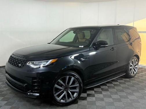 2025 Land Rover Discovery P360 Dynamic SE