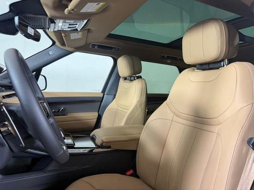 2025 Land Rover Range Rover Sport P360 SE