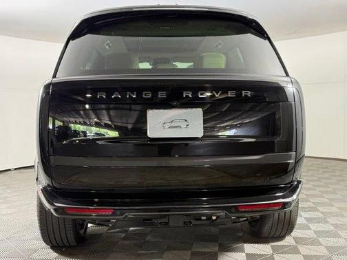 Santorini Black 2026 Land Rover Range Rover AUTOBIOGRAPHY