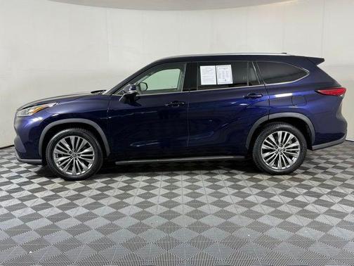 2020 Toyota Highlander Platinum