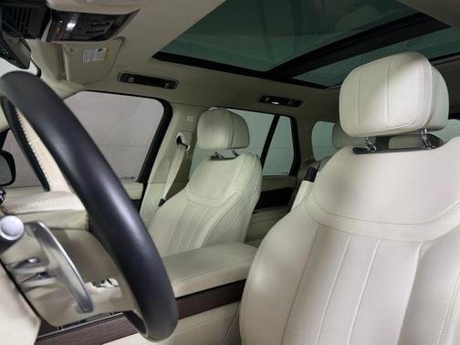 2023 Land Rover Range Rover P530 SE