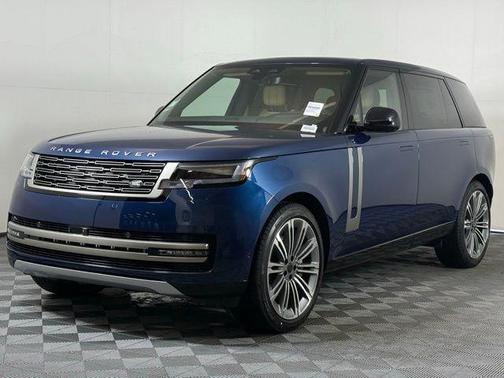 2026 Land Rover Range Rover P530 SE 7 Seat