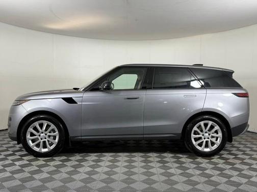 2025 Land Rover Range Rover Sport P360 SE