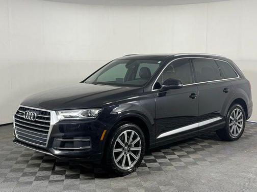 2019 Audi Q7 45 Premium