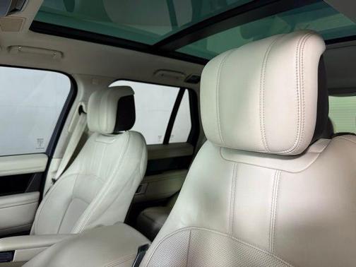 2020 Land Rover Range Rover HSE