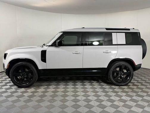 Borasco Grey 2026 Land Rover Defender P400 X-Dynamic SE