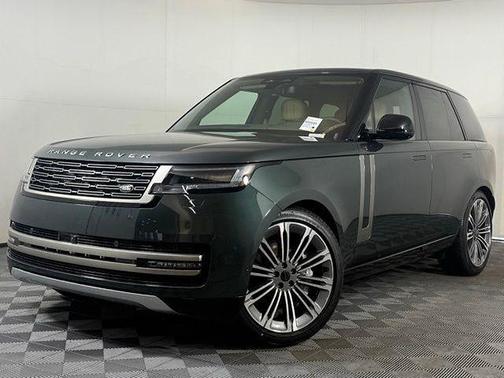 2026 Land Rover Range Rover P530 SE