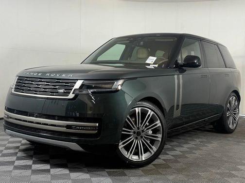 2026 Land Rover Range Rover P530 SE