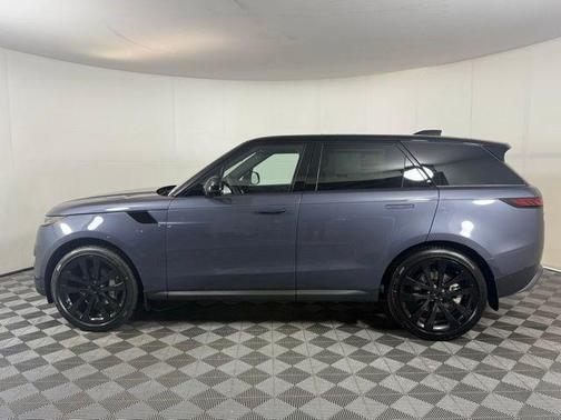 2025 Land Rover Range Rover Sport P360 SE
