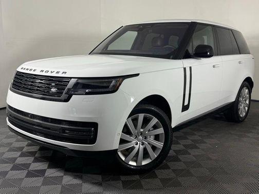 2023 Land Rover Range Rover P400 SE