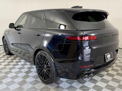 2025 Land Rover Range Rover Sport P635 SV Edition Two