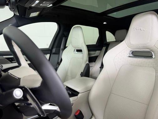 2026 Jaguar F-PACE P250 R-Dynamic S