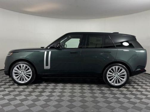 2025 Land Rover Range Rover P530 Autobiography