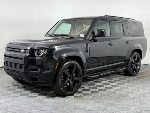 2025 Land Rover Defender P400 X-Dynamic SE