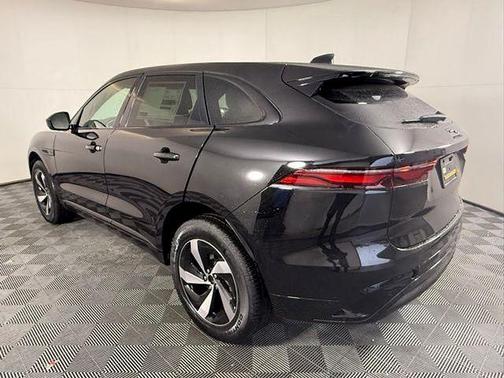 2025 Jaguar F-PACE P250 R-Dynamic S