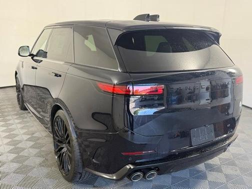 2025 Land Rover Range Rover Sport P635 SV Edition Two