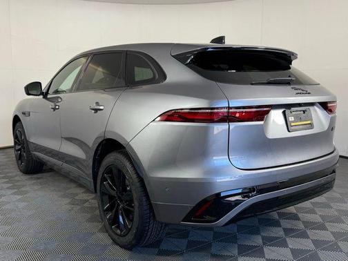 2026 Jaguar F-PACE P250 R-Dynamic S