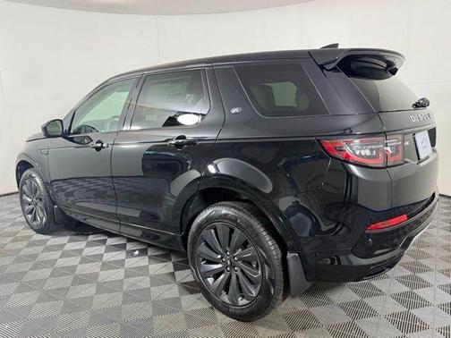 2025 Land Rover Discovery Sport S