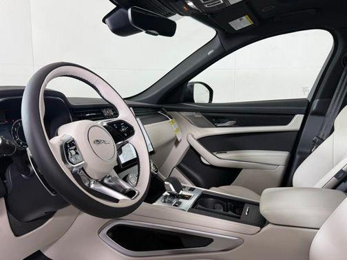 2026 Jaguar F-PACE P250 R-Dynamic S