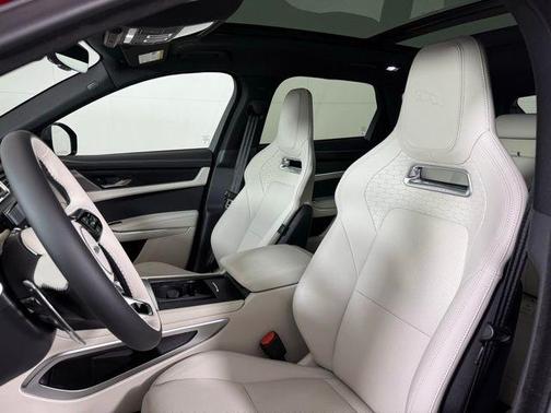 2026 Jaguar F-PACE P250 R-Dynamic S