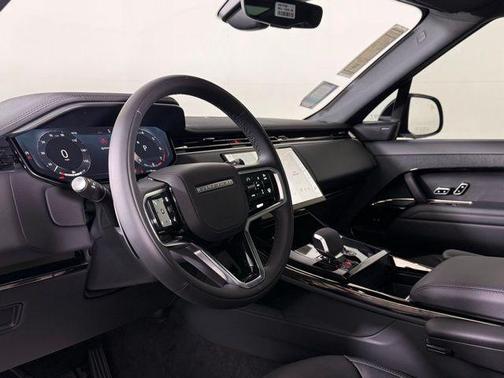 2025 Land Rover Range Rover Sport P360 SE
