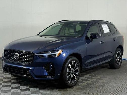 2025 Volvo XC60 B5 Core
