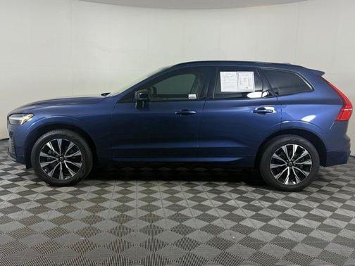 2025 Volvo XC60 B5 Core
