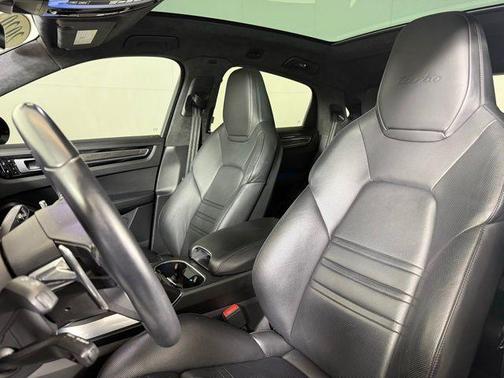 2020 Porsche Cayenne Turbo Coupe AWD
