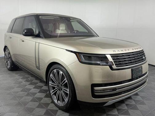2023 Land Rover Range Rover P530 SE