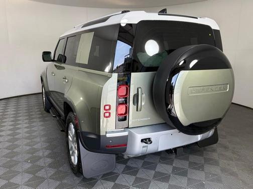 2025 Land Rover Defender P400 S