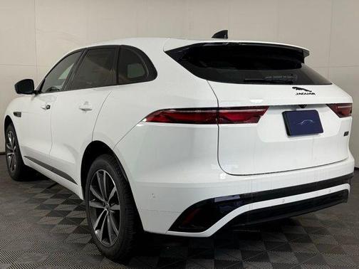 2026 Jaguar F-PACE P250 R-Dynamic S