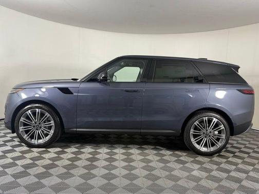 2025 Land Rover Range Rover Sport P360 SE