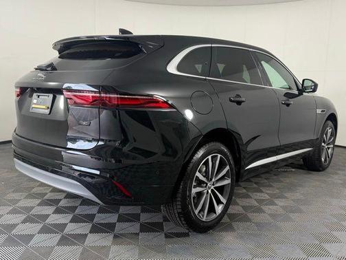 2026 Jaguar F-PACE P250 R-Dynamic S
