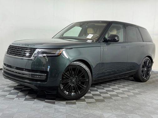 2025 Land Rover Range Rover P400 SE
