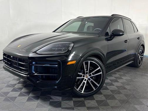 2026 Porsche Cayenne GTS