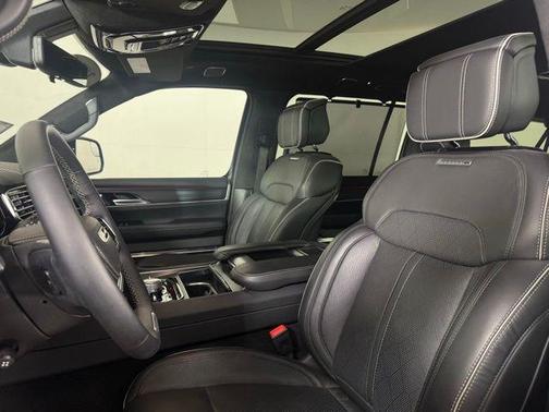 2024 Jeep Grand Wagoneer L Series II