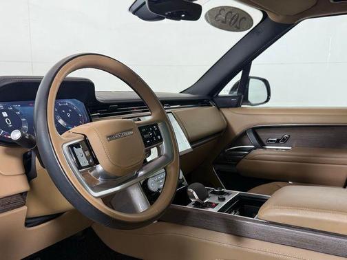 2023 Land Rover Range Rover P530 SE