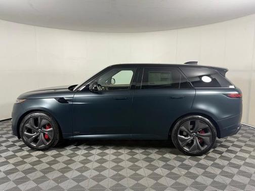 2025 Land Rover Range Rover Sport P530 Autobiography