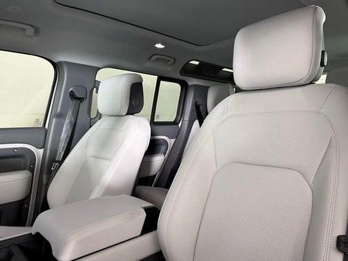 Borasco Grey 2026 Land Rover Defender P400 X-Dynamic SE
